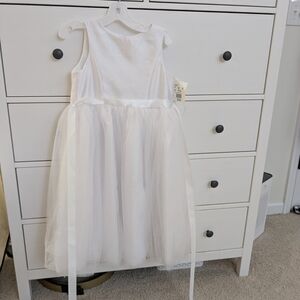 David's Bridal White Sleeveless Sundress for Weddings